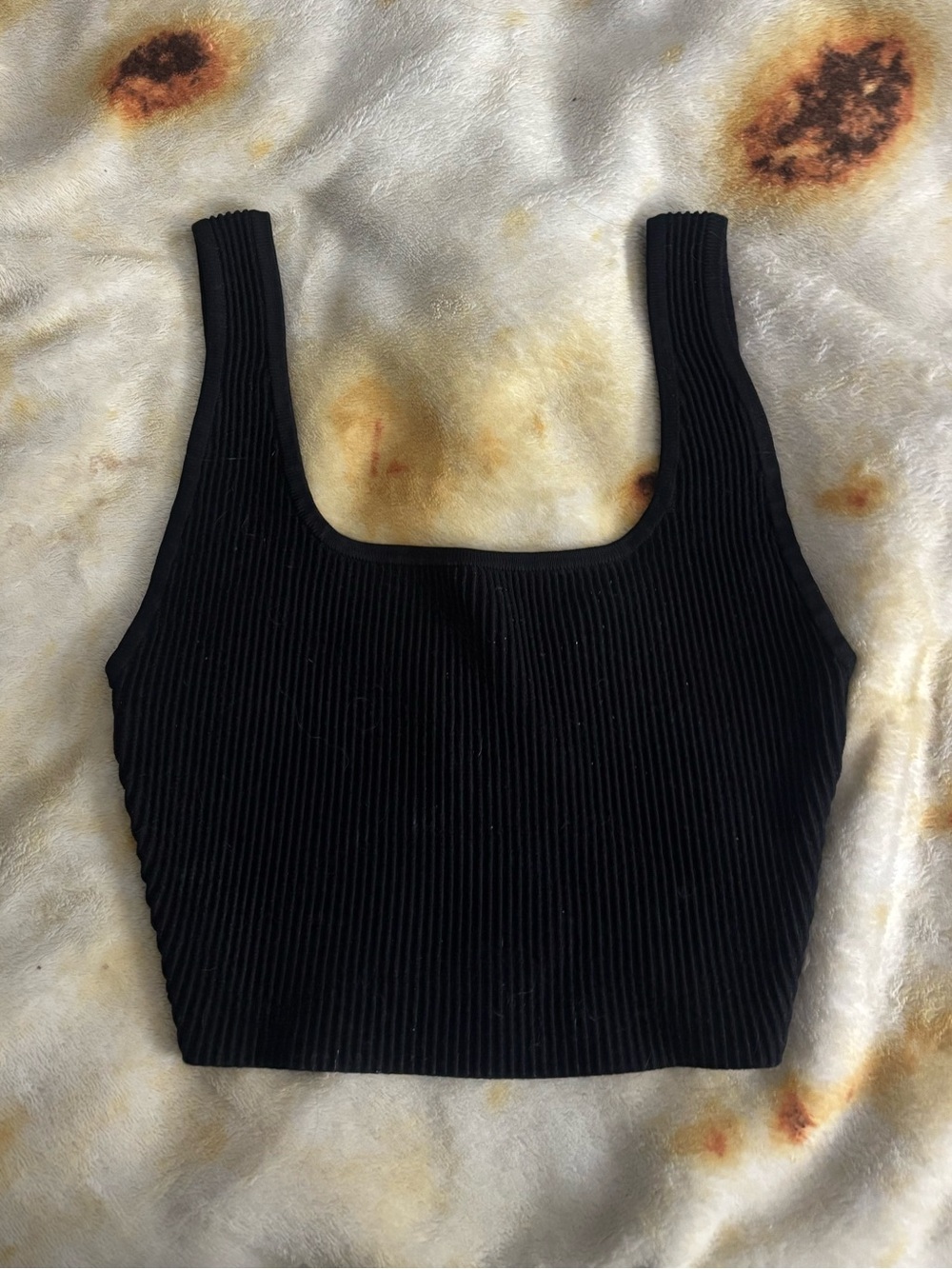 Aritzia Babaton crop top